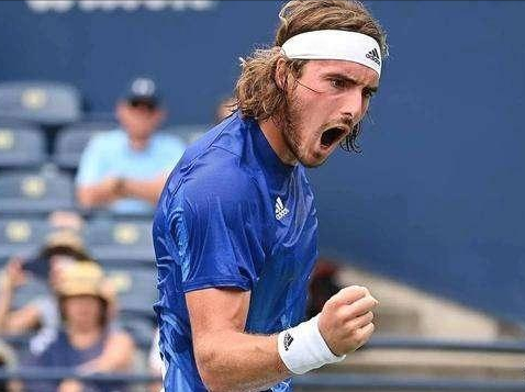 开云体育官网-NS横扫TES，Knight开启传奇时刻峡谷大战2025世界赛，点燃全场激情