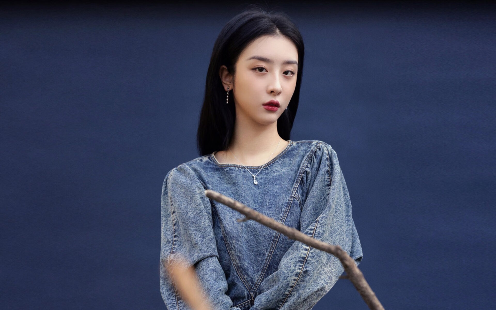 闪耀全场的佩德里！伊朗2-0轻取喀麦隆，西班牙新星统治攻防两端